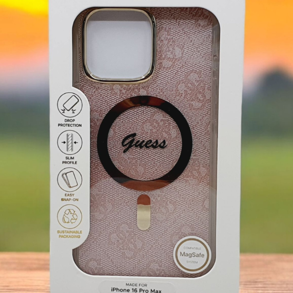 Coque Guess MagSafe Imprimé HD Rose pour iPhone 16 Pro Max