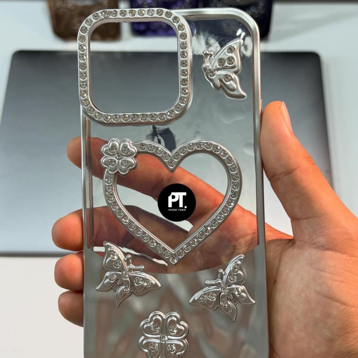 Coque Premium Strass Papillons & Cœur – Protection Élégante pour iPhone