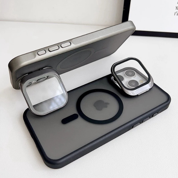 Coque Antichoc à Texture Peau Mate avec Support Intégré et Charge Magnétique